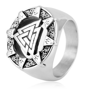 Anillo triangular vikingo de acero inoxidable yunnique, diseño geométrico Punk para hombre, joyería de regalo, Color plateado - Product Image 1