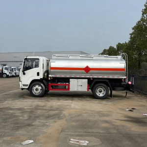 Camión Dispensador de Combustible Shacman de 2500 Galones (10M3) en Venta, Camión Cisterna de Combustible - Product Image 3