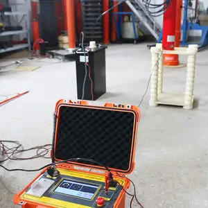 メーカー直販カスタマイズ可能30 ~ 90kV0.1Hz高電圧VLF試験装置テストキットVLFケーブルHipotテスター