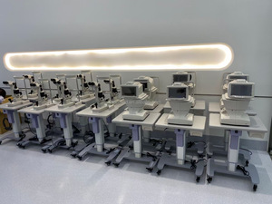 HD-18A โต๊ะเครื่องมือตรวจวัดสายตาแบบปรับได้และมีมอเตอร์ รุ่นเล็ก 3 สำหรับห้องปฏิบัติการ - Product Image 4
