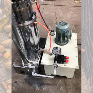 Máquina hidráulica de prensado de aceite para cacahuete, coco, bea, sésamo, almendra, aceitunas - Product Image 5