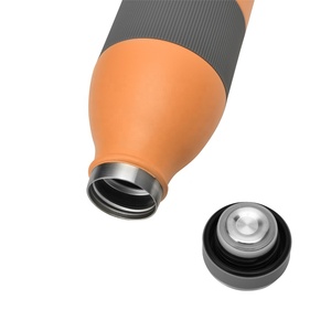 2024 Custom Logo 750ml Double Wall Magnetic Lid Vacuum Steel Water Bottle with Spoon Eco-Friendly Rubber Sleeve - Product Image 5