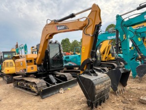 Excavatrice utilisée de SANY mini excavatrice d'occasion de SY95U 9,5 tonnes avec la basse excavatrice de chenille de temps de travail CE/EPA à vendre - Product Image 3