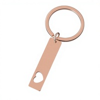 Gantungan Kunci Karabiner Vintage Grosir Berbahan Baja Anti Karat dengan Logo Laser dan Pencetakan Warna UV Bentuk Hati