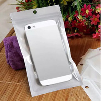 Sacs d'emballage en plastique semi-transparents auto-scellants en film PE perlé pour étuis de téléphone et câbles de charge