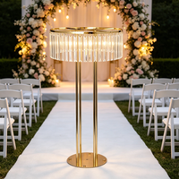 Support à fleurs en métal doré de 80 cm (31,8 pouces) avec pendentif en cristal acrylique, décoration de mariage, centre de table, décoration de fête de mariage