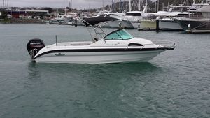 Yate Deportivo de Alta Velocidad de <span class=keywords><strong>6</strong></span>.2/20 Pies, Crucero de Lujo con Cabina, Casco Profundo de Fibra de Vidrio Soldado, <span class=keywords><strong>Barco</strong></span> de Pesca de Fábrica para Entretenimiento - Product Image 3