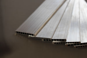 צינורות אלומיניום שחול אלומיניום יצרן החברה משלוח מהיר של צינורות שטוחים אלומיניום - Product Image 6