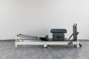Meilleures ventes : Lit de Pilates portable en alliage d'aluminium, durable, réglable et pliable, idéal pour la maison et le <span class=keywords><strong>studio</strong></span>. - Product Image 3