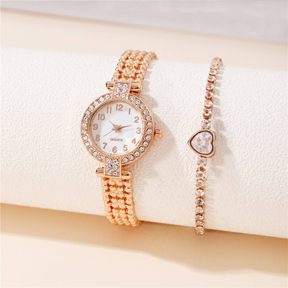 9840 Diamond Watch and Bracelet Set Fashion for Women
