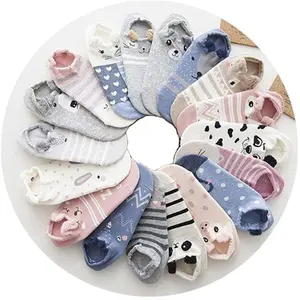 Wholesale of Korean Japanese shallow mouthed women's socks, cartoon ears ankle cartoon cotton socks