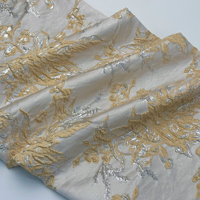 Kain Brokat Jacquard Tenun Metalik Emas Mewah Berkilau 3D Motif Bunga Poliester Kepadatan Tinggi YY untuk Pakaian & Gaun