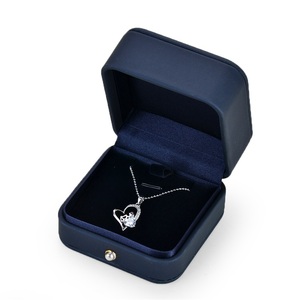 Phong Cách Mới Trung Thành Màu Xanh PU Da Hộp Đồ Trang Sức Nhà Máy Bán Buôn Vòng Vòng Cổ Bangle Đồng Hồ Cưới Valentine Của Ngày Quà Tặng Bao Bì - Product Image 2