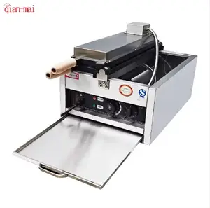 Machine commerciale personnalisée de 4 pièces de gaufrier Machine à gaufres de forme ronde équipement approprié pour les œufs