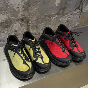 Chaussures de randonnée en mesh pour hommes, nouveau modèle automne 2026, légères, confortables, respirantes pour la randonnée, couleur orange, chaussures de marche décontractées - Product Image 1