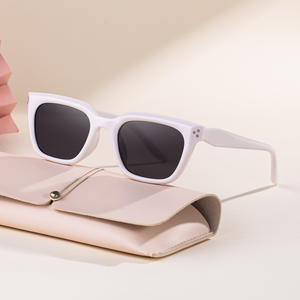 Lunettes de soleil œil de chat pour femme Dl-28200, monture en métal noir, verres TAC, protection UV400, pour l'extérieur - Product Image 2