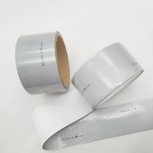 Treflector Silver Hi-Vis Solas Cinta reflectante Marine Aprobado PVC Equipo <span class=keywords><strong>de</strong></span> seguridad a base <span class=keywords><strong>de</strong></span> tela Chaleco salvavidas Ropa - Product Image 2