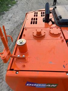 Excavatrice hydraulique sur chenilles d'occasion DOOSAN DH150W-7 de 13 tonnes, modèle 2023, haute qualité, roulement, moteur, pompe, boîte de vitesses d'origine - Product Image 6