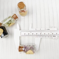 Offre Spéciale Prix Usine Mini Bouteille à Vœux avec Pierres Précieuses, Mignonnes Éclats de Cristal, Quartz Poli et Agate pour la Manifestation