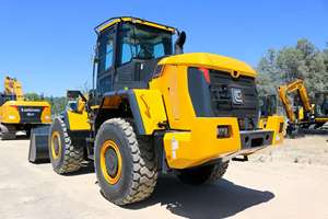 Venta caliente para cargador de ruedas Liugong 838HV Nueva apariencia Buen rendimiento Motor de núcleo de cargador de edición famosa china - Product Image 4