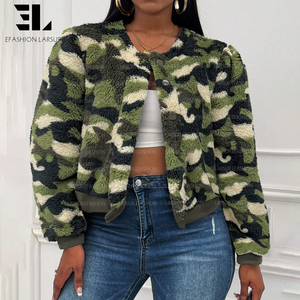 लार्सुर कस्टम फैक्ट्री faufoulage मुद्रित बमवर्षक जैकेट महिलाओं के लिए क्रॉप्ड बोक्सी शॉर्ट कैमियो जैकेट - Product Image 6