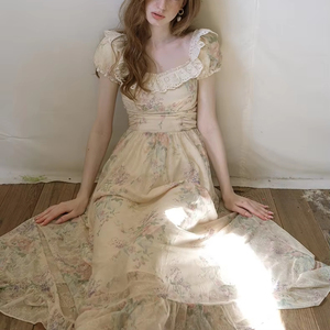 Abiti lunghi in pizzo con volant e svasati con stampa beige <span class=keywords><strong>balza</strong></span> un <span class=keywords><strong>abito</strong></span> floreale A linea - Product Image 6