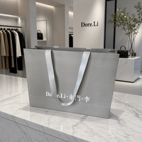 Sac fourre-tout en papier réutilisable personnalisé, robuste, avec poignée en ruban, pliable, logo imprimé, sac de shopping, vente en gros