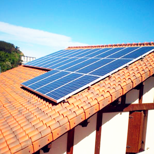 <span class=keywords><strong>Crochet</strong></span> de fixation pour panneaux solaires photovoltaïques sur toiture en tuiles, en alliage zinc-aluminium-magnésium, résistant à la corrosion, réglable, avec garantie de 25 ans - Product Image 1