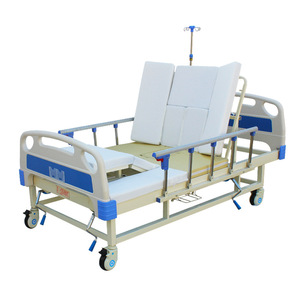 Lit médical réglable Zhongqu Double Rocking pour soins à domicile avec télécommande - Product Image 1