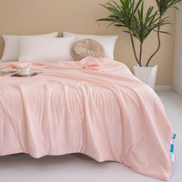 Cette couette d'été climatisée avec une sensation de refroidissement peut être lavée en machine et lavée mince couette d'été pour le sommeil
