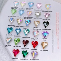 Strass pour ongles Paso Sico, motif cœur torsadé, transparent, effet aurore scintillant, blanc et rouge, motifs d'amour