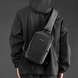 Wepower Bolso de pecho para hombre, bolso de hombro multifuncional impermeable negro para uso diario, primavera 2023 - Product Image 5
