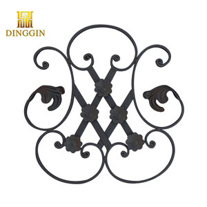 Décorations en <span class=keywords><strong>fer</strong></span> <span class=keywords><strong>forgé</strong></span> personnalisées à prix réduit de Chine, ornements en métal en fonte pour la <span class=keywords><strong>décoration</strong></span> de clôtures, de portails et de rampes - Product Image 6