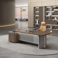 Bureau moderne de luxe en forme de L à lumière LED Nouveau design Bureau exécutif ergonomique et durable pour la maison Convertible pour patron PDG
