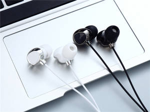 Auriculares intrauditivos con cable, micrófono deportivo con sonido claro, enchufe tipo C para iPhone, <span class=keywords><strong>Samsung</strong></span>, auriculares para juegos, música, Universal - Product Image 4