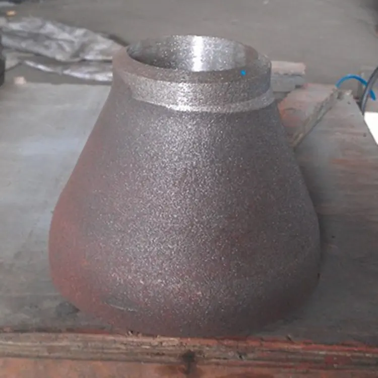 ANSI Preto Aço carbono A234wpb Redutor de aço inoxidável sem costura para tubos redutores em T
