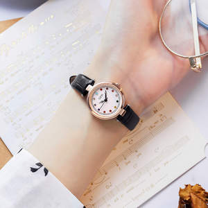 Reloj de pulsera de cuarzo elegante para mujer, color oro rosa, esfera con piedras preciosas de colores, correa de cuero marrón - Product Image 1