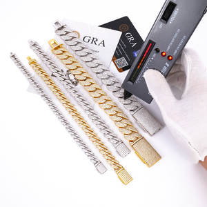 Pulsera Cubana de Plata de Ley 925 Chapada en Oro con Moissanita Brillante Estilo Rómbico para Hombre - Product Image 4