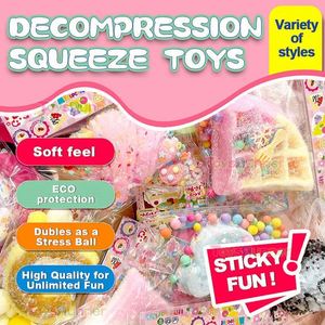 Jouets à presser en PVC, PU et silicone, écologiques, mignons, mini, souples, anti-stress, sensoriels, en forme de beignets et gaufres, amusants pour garçons et filles, vente en gros - Product Image 3