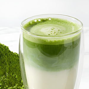 Poudre de thé vert Matcha de qualité cérémonielle supérieure, approvisionnement en vrac, Matcha 100% pur moulé à la pierre pour <span class=keywords><strong>Latte</strong></span>, OEM - Product Image 2
