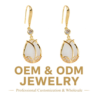 Boucles d'oreilles pendantes chic et éblouissantes en or, motif pétale de fleur opale, zircone cubique, texture texturée, gemme polie étincelante, bijoux pour femmes, cadeaux