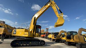 Used Komatsu PC200-<b>8</b> Crawler Excavator with Good quality 20 <b>Ton</b> Operating Weight in Best Condition <b>for</b> <b>Sale</b> - Product Image 4