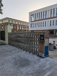 Động cơ tự động có thể thu vào trượt hàng rào và cổng với trackless rắn và phổ biến - Product Image 3