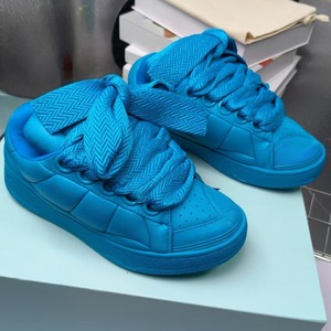 รองเท้ากีฬาลำลอง Lanvine คุณภาพสูงสุด ดีไซน์หรูหรา สำหรับทุกเพศ แฟชั่นสำหรับวิ่งกลางแจ้ง รองเท้าเดินแบบดีไซน์ดั้งเดิม - Product Image 1