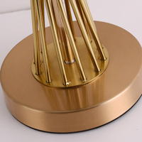 Lampe de lecture de bureau élégante pour la décoration de la maison, style nordique, minimaliste, moderne, lampe de table en métal doré pour la chambre à coucher, la table de chevet, le salon