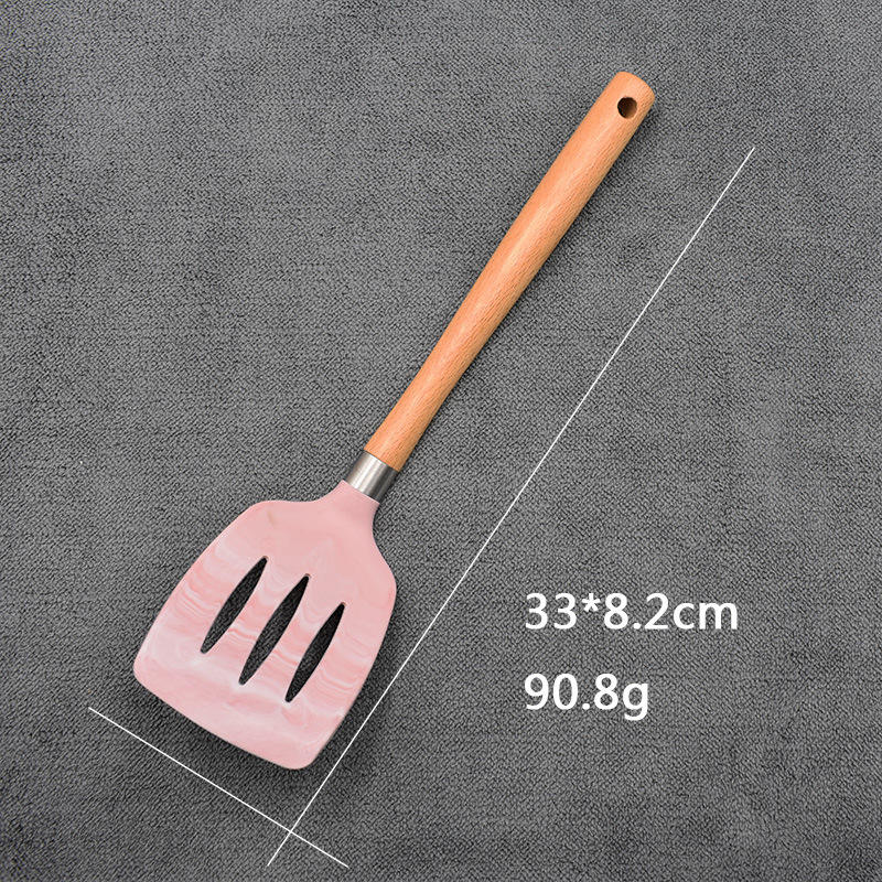 pink-Missing spatula