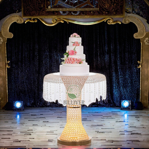 Table à gâteau vintage de style européen en acrylique, prête à l'emploi, support de gâteau d'anniversaire détachable, nouveau modèle 2025 pour mariage et fête - Product Image 3