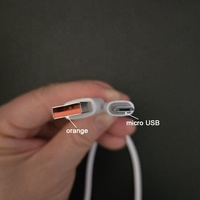 One Stop Service Pequeño portátil Simple Soft Liquid Silicone V8 Android USB a Micro USB Cables