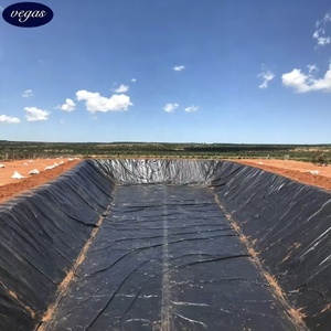 Bâche en PEHD à <span class=keywords><strong>prix</strong></span> avantageux, géomembrane lisse en PEHD pour la collecte d'eau de piscine et la doublure de stockage d'eau - Product Image 1
