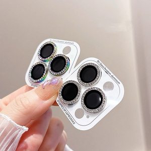 Protector de Lente de Teléfono con Diamantes Incrustados al por Mayor para <span class=keywords><strong>iPhone</strong></span> 17 Pro Max 16 15 <span class=keywords><strong>14</strong></span>, Cubierta Protectora Colorida para Cámara de Teléfono - Product Image 3